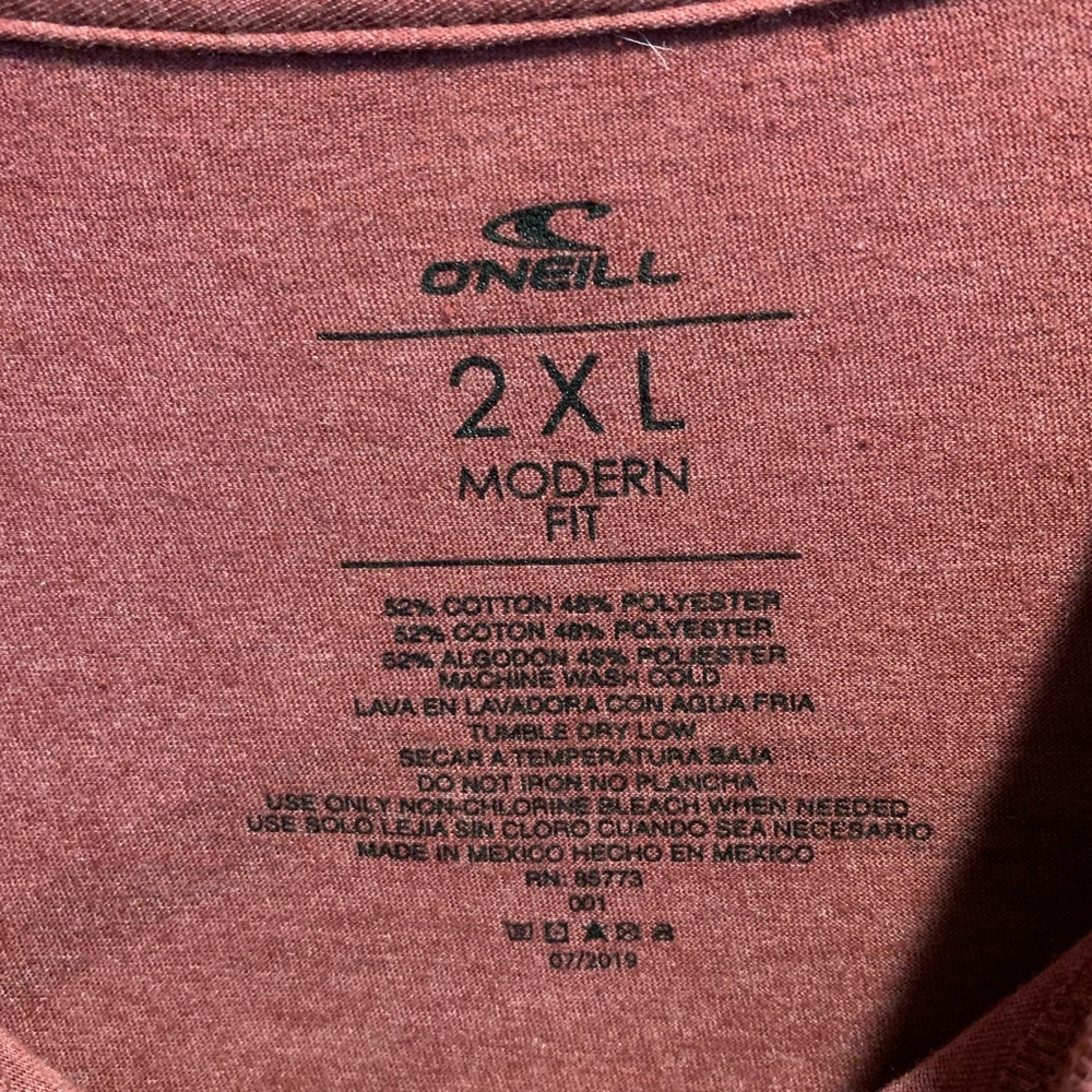 🆕O’NEILL First in Last Out  Burgundy T Shirt 2XL - Picture 8 of 8